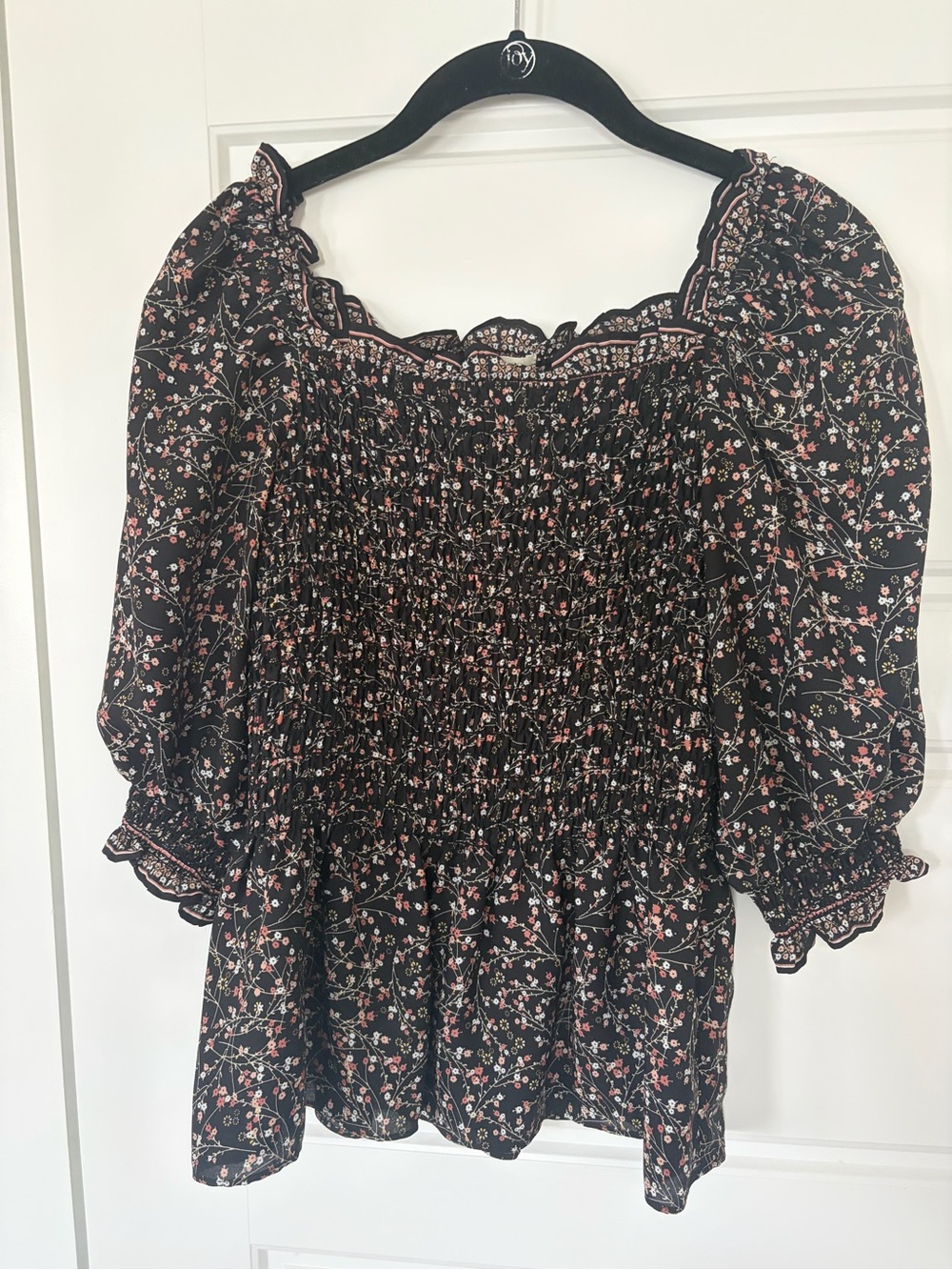 Max Studio Boho Black Floral Smocked Square-Neck Puff Sleeve Blouse